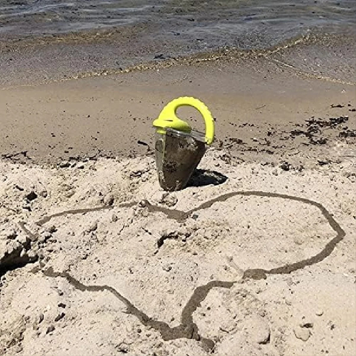 Spilling Funnel Sand & Water Toy