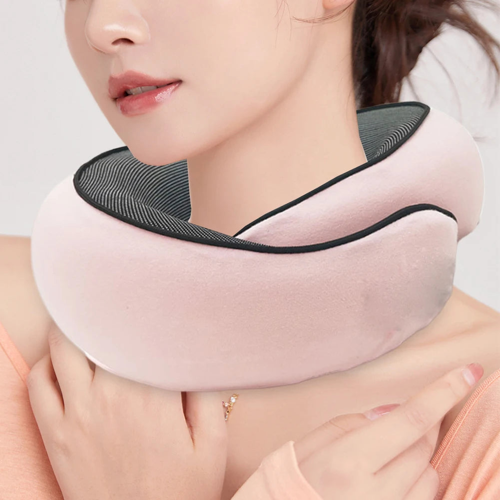 U-Shaped Snail Pillow